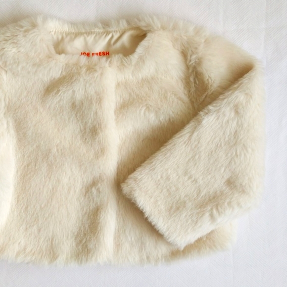joe fresh faux fur fully lined snap close jacket 3-6 months baby girl - Picture 2 of 6